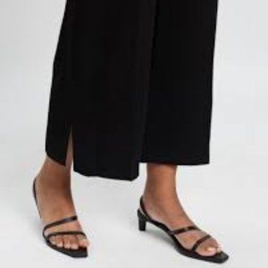 Jaggar Dainty Sandal - Black